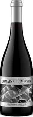 Domaine Lumineux, Reserve Pinot Noir, Dundee Hills, Willamette Valley, Oregon USA 2021