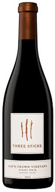 Three Sticks, Gap's Crown Vineyard Pinot Noir, Sonoma Coast, Sonoma County, California, USA 2021